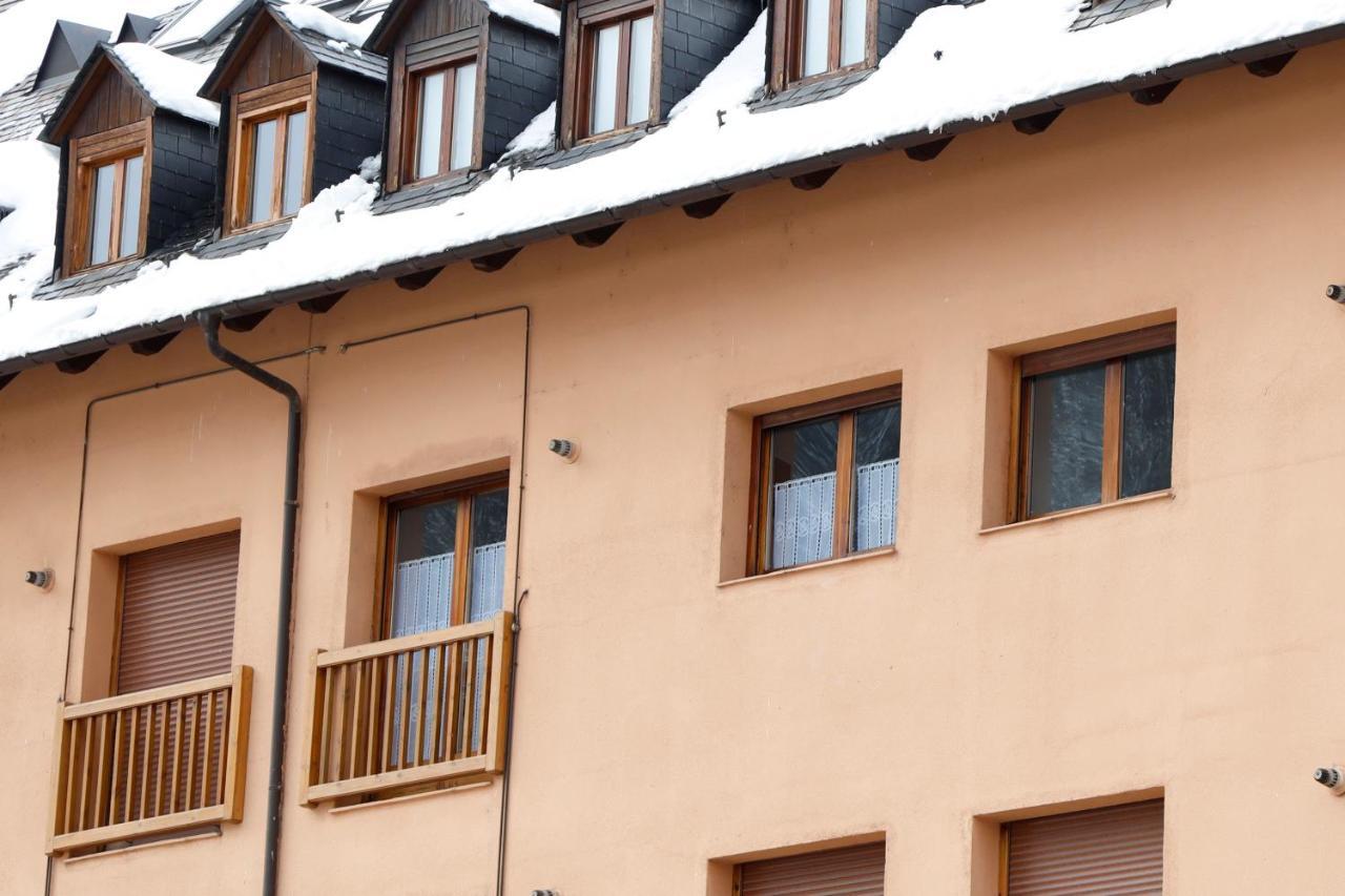 Apartamento Besiberri Βιέλα Εξωτερικό φωτογραφία